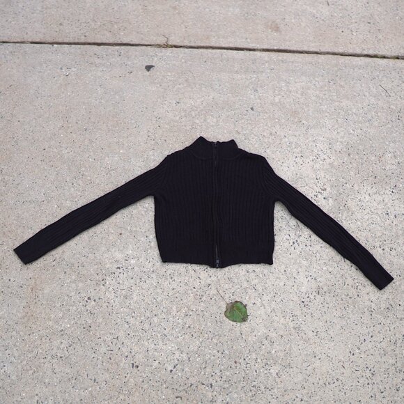 H&M Divided Black Zip Up Collared Sweater Size M Cozy Fall Winter Work Casual - Picture 2 of 10